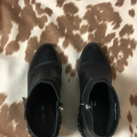 Black Chinese Laundry Booties 6.5 - Picture 6 of 6